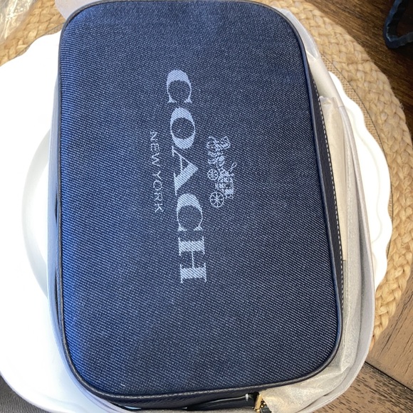 Coach Jes Crossbody - Picture 4 of 6